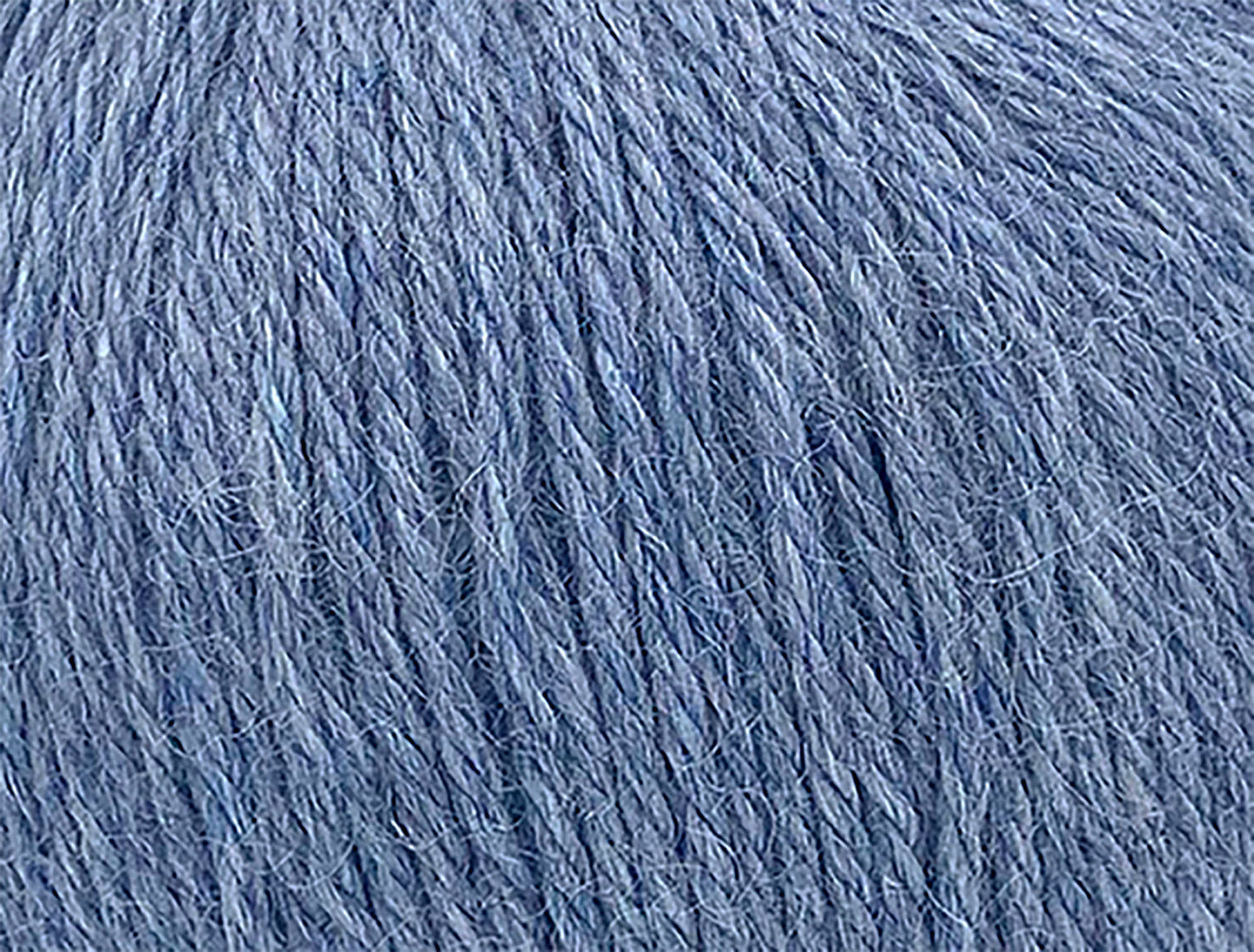 100% Baby Alpaca Yarn - Royalty Yarns Extra Soft Worsted #4 Baby Alpaca 4 Ply Yarn for Knitting, Crocheting and Weaving 200 Grams