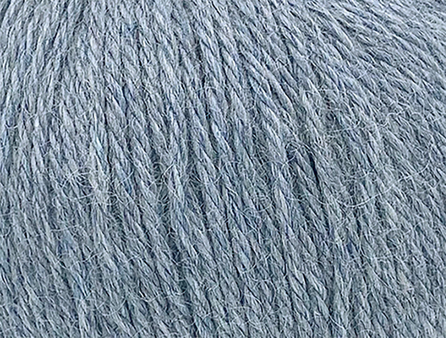 100% Baby Alpaca Yarn - Royalty Yarns Extra Soft Worsted #4 Baby Alpaca 4 Ply Yarn for Knitting, Crocheting and Weaving 200 Grams