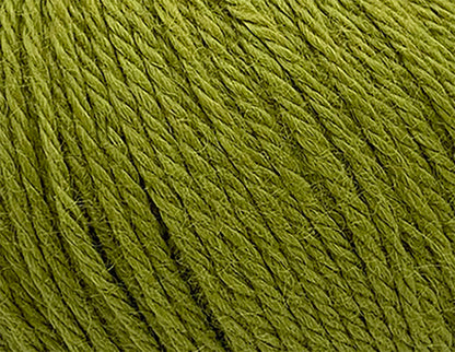 100% Baby Alpaca Yarn - Royalty Yarns Extra Soft Worsted #4 Baby Alpaca 4 Ply Yarn for Knitting, Crocheting and Weaving 200 Grams