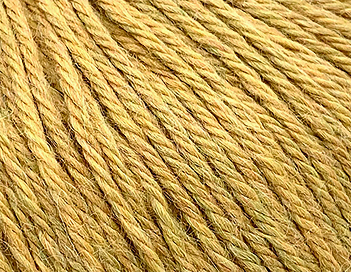 100% Baby Alpaca Yarn - Royalty Yarns Extra Soft Worsted #4 Baby Alpaca 4 Ply Yarn for Knitting, Crocheting and Weaving 200 Grams